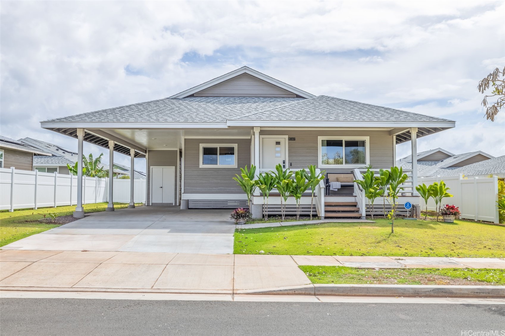 91-1417 Kaahaaha Street