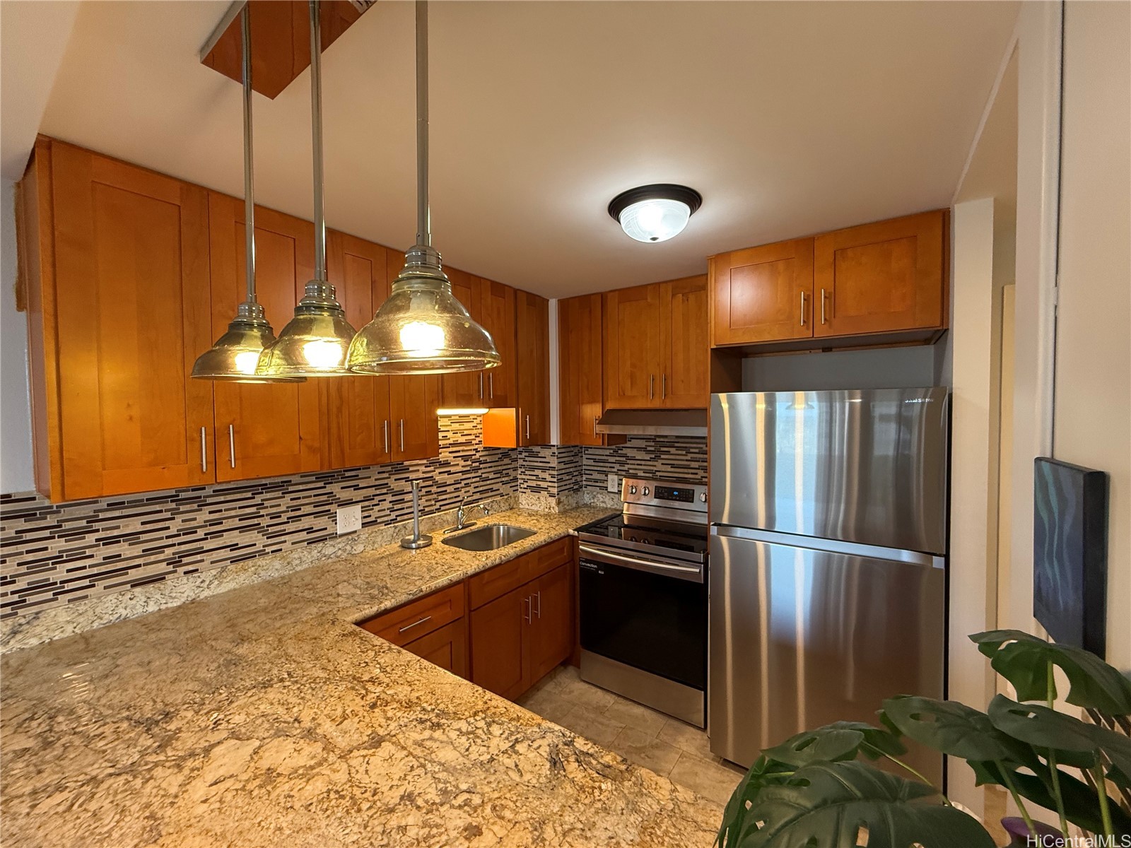 1255 Nuuanu Avenue E2606