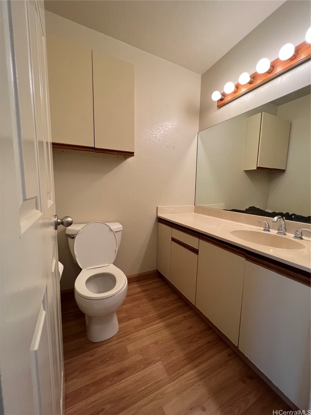 98-1830A Kaahumanu Street 127