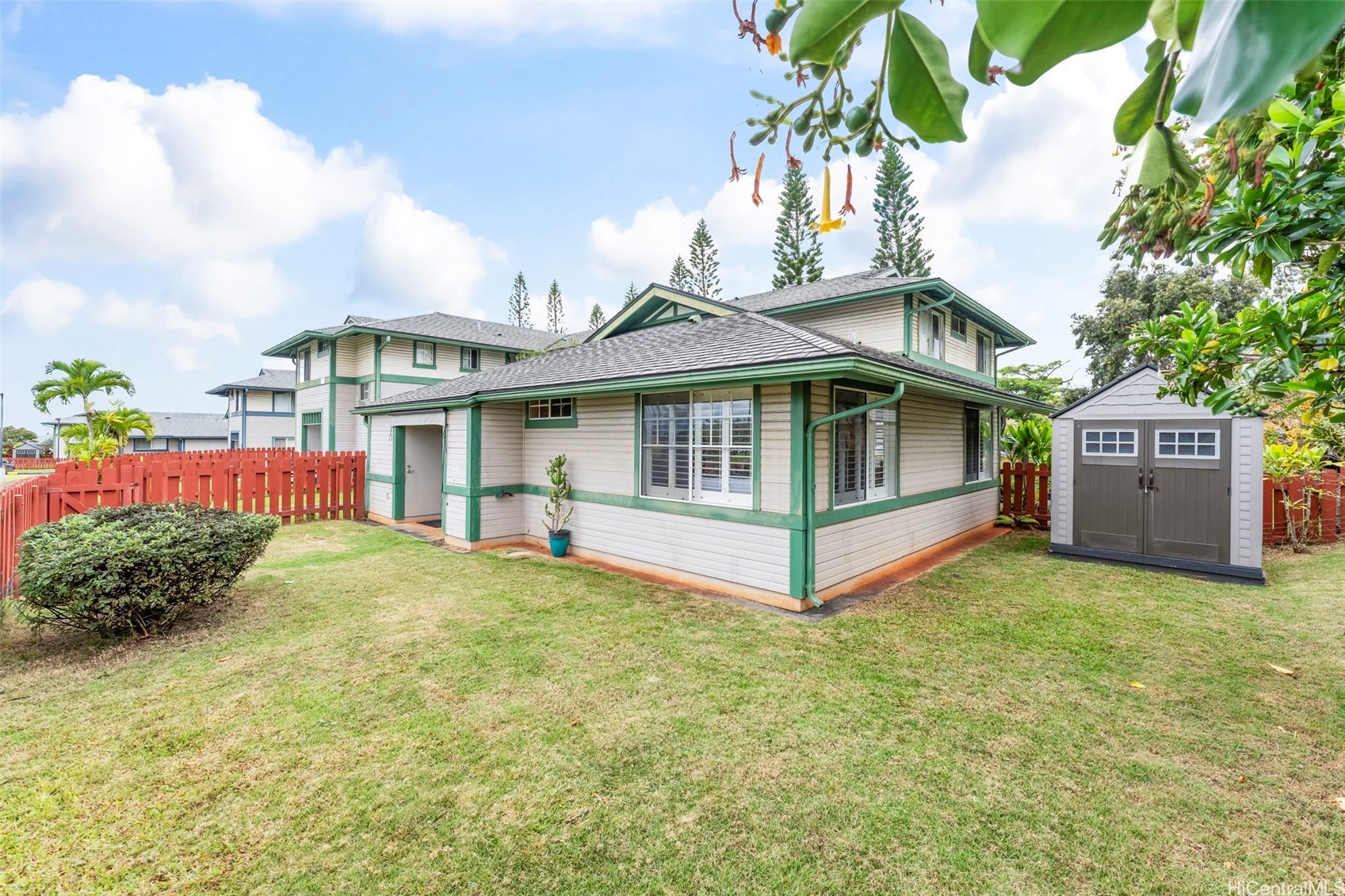 95-1054 Kuauli Street 190