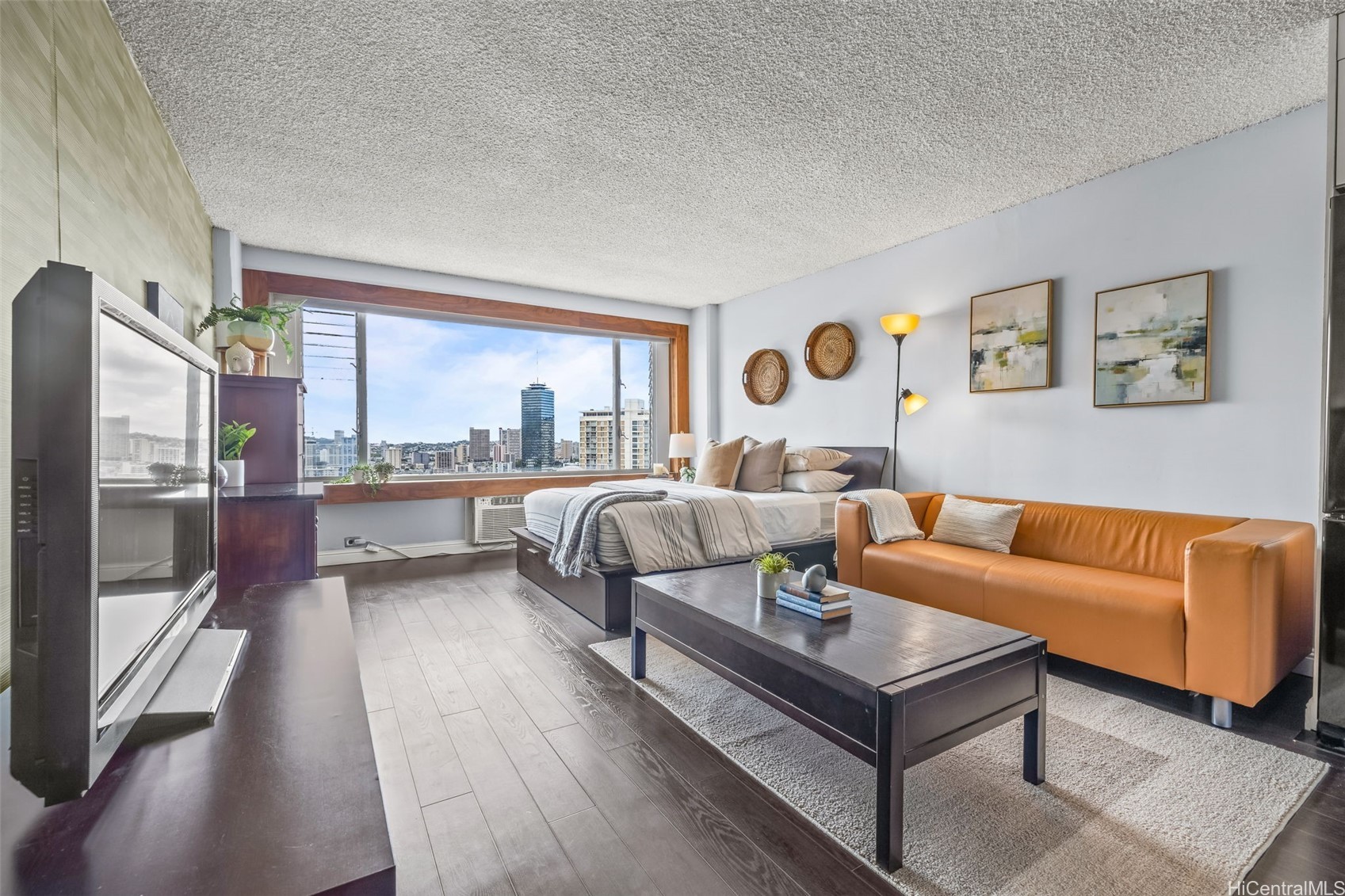 747 Amana Street 2206