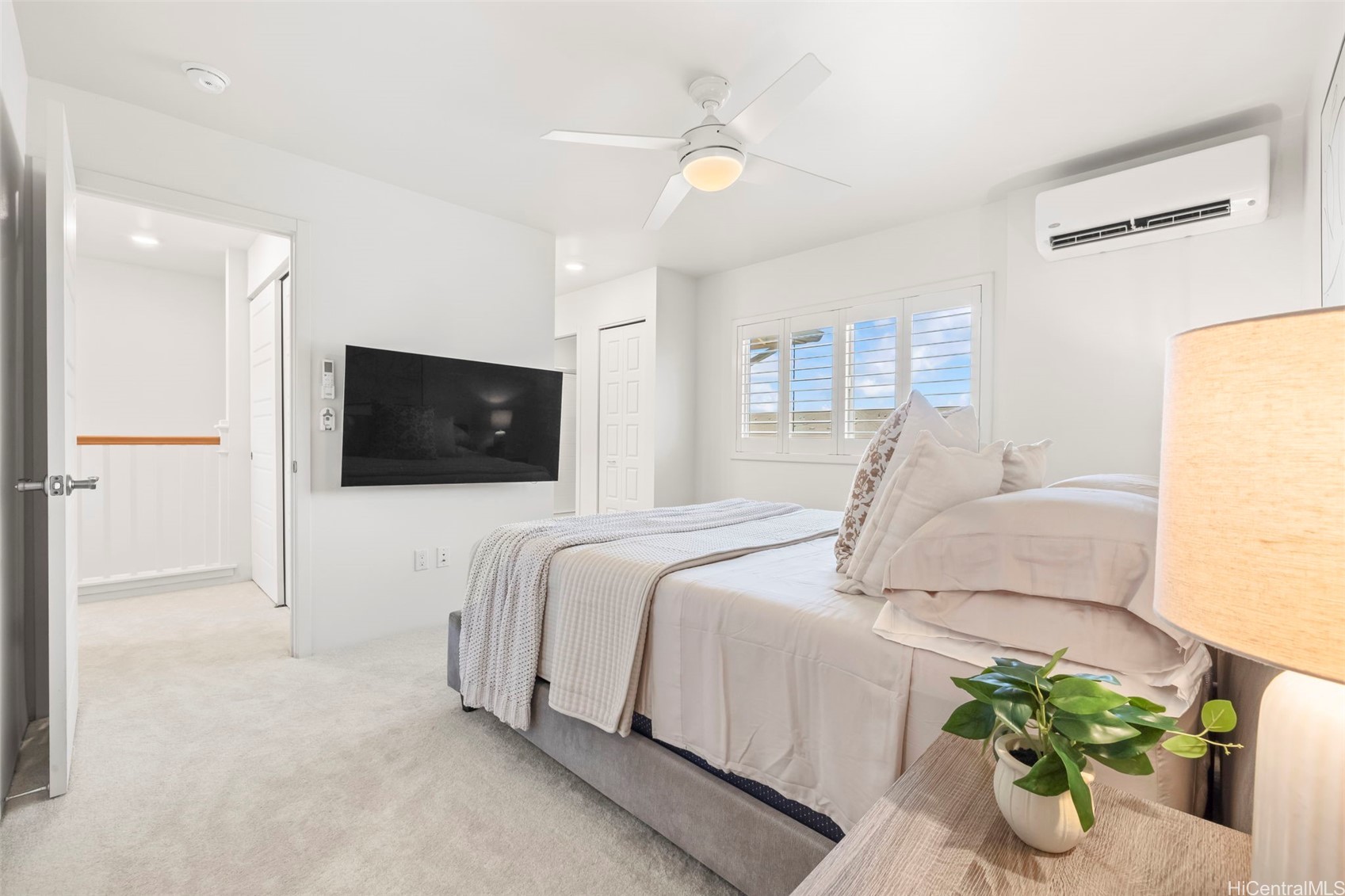 91-3633 Kauluakoko Street 1004