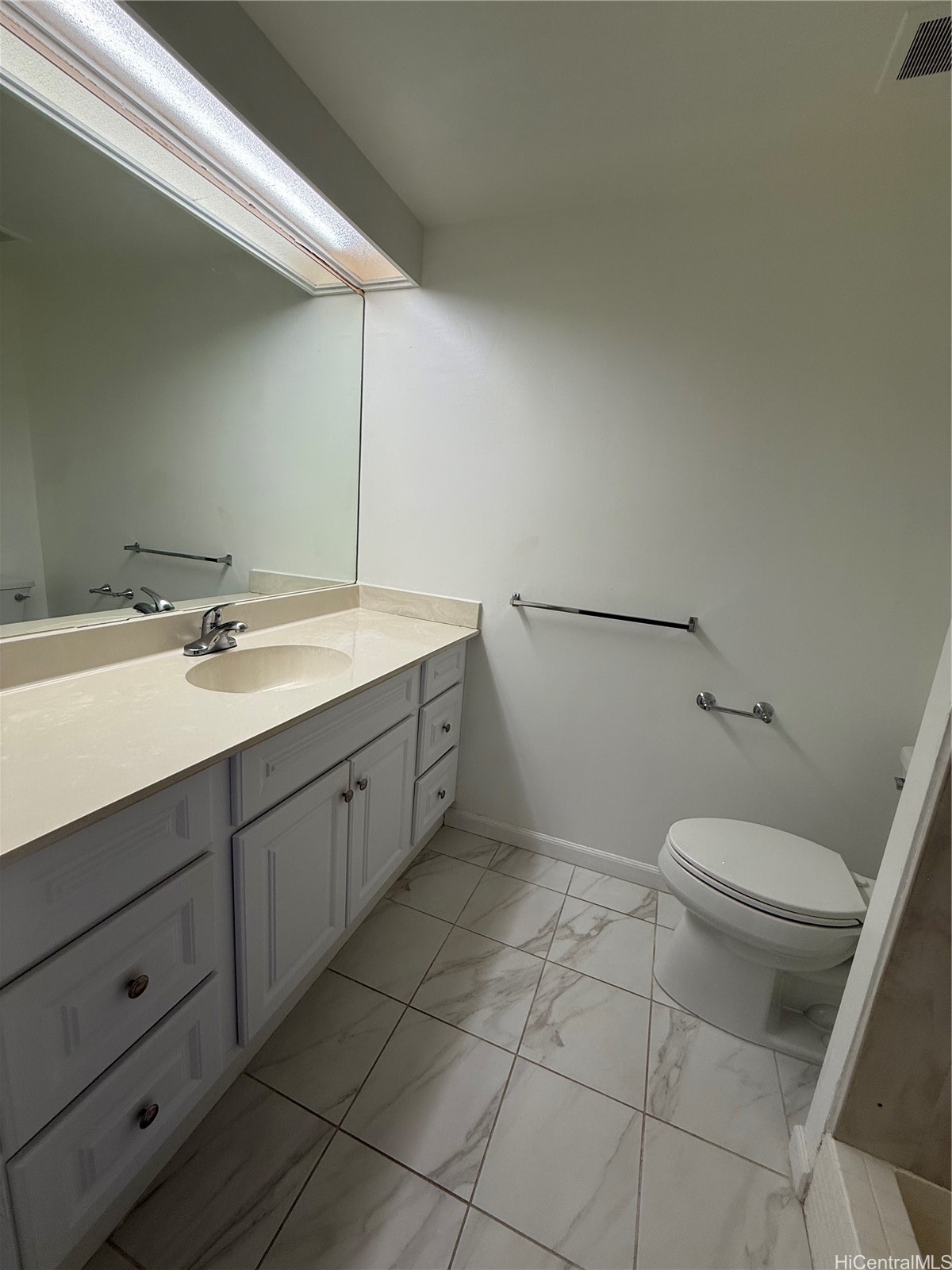 700 Richards Street 2605