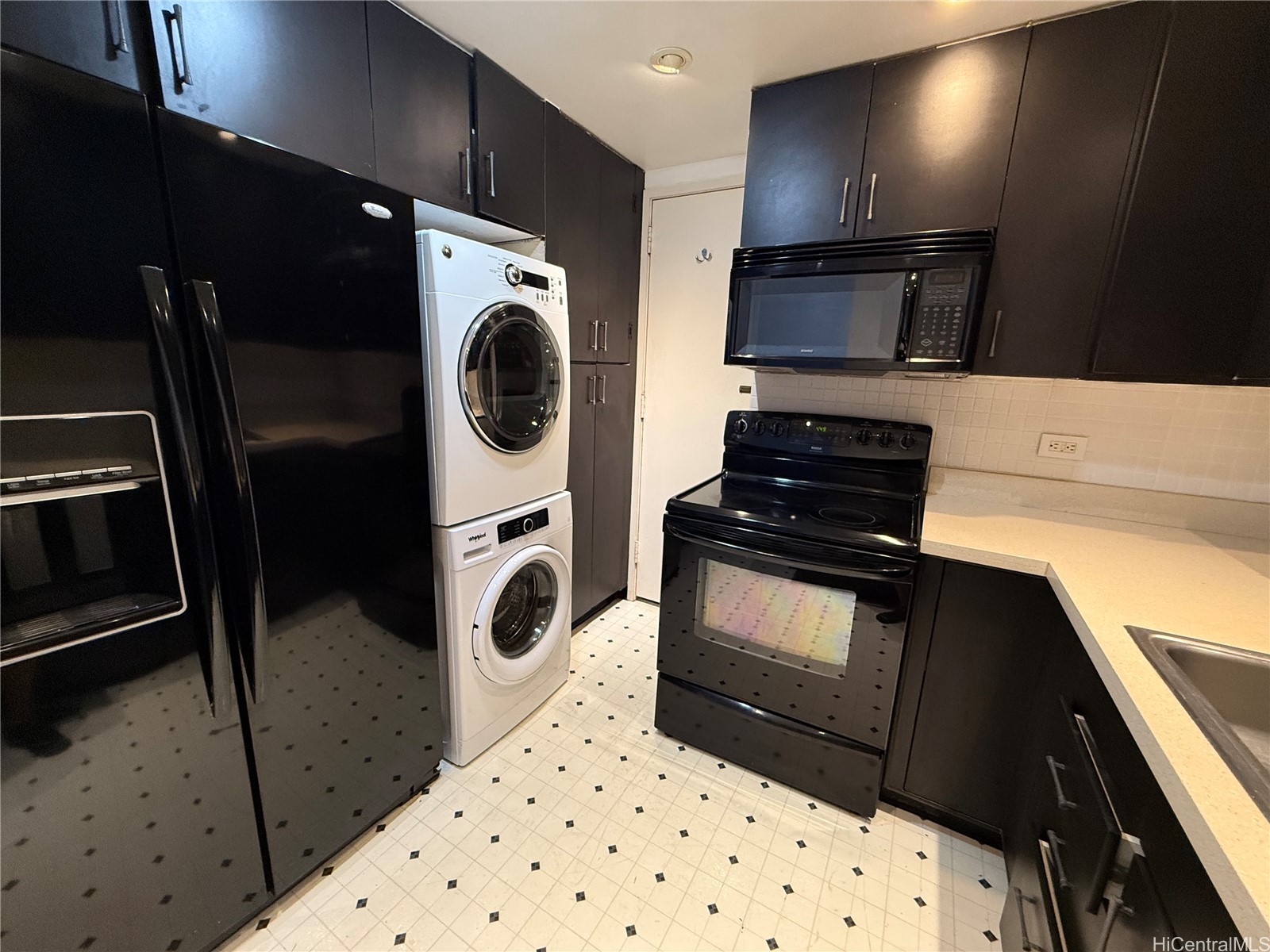 700 Richards Street 2605