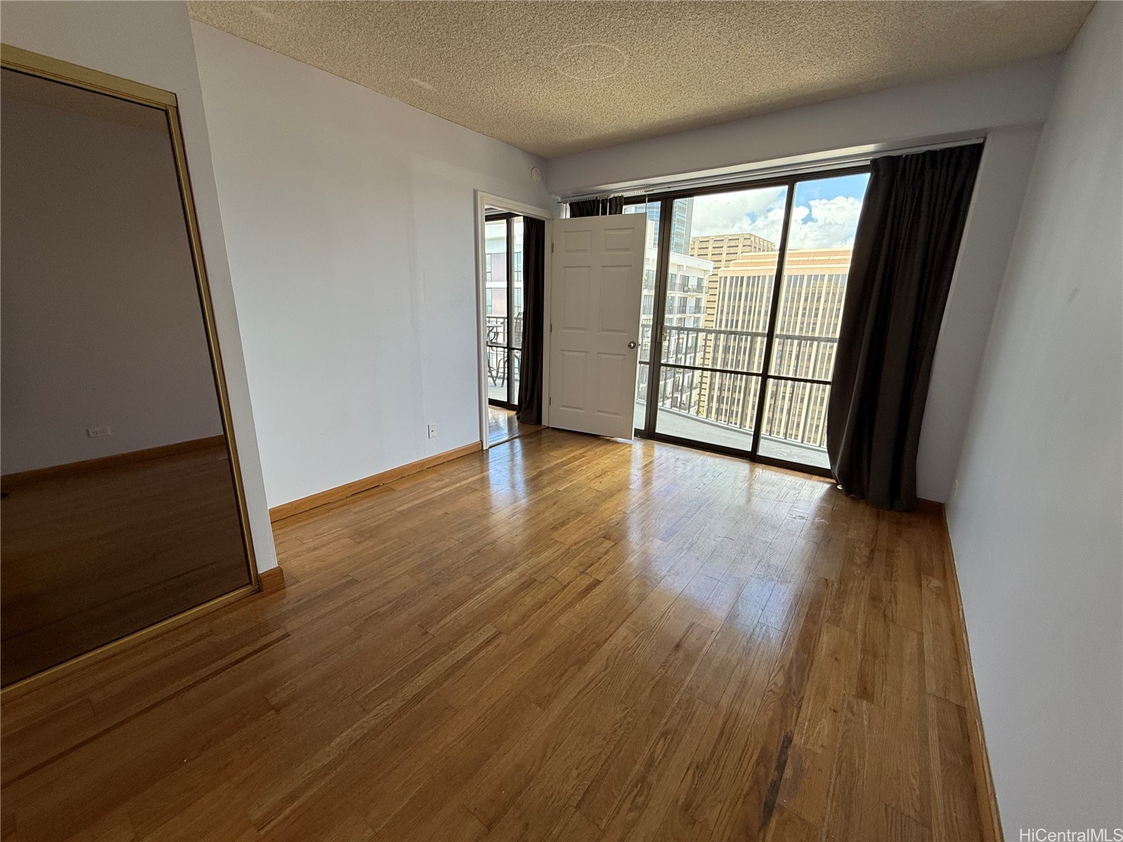 700 Richards Street 2605