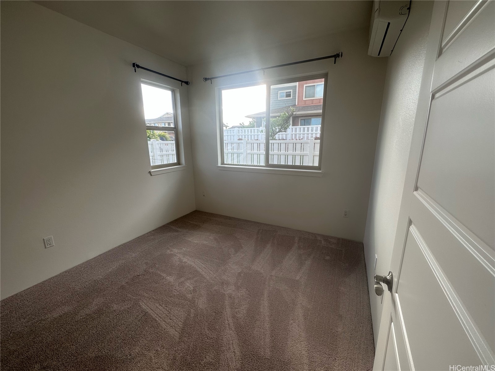 91-1081 Iwikuamoo Street 1401