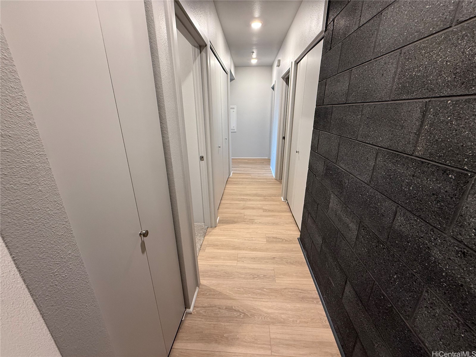 91-3641 Iwikuamoo Street 1301