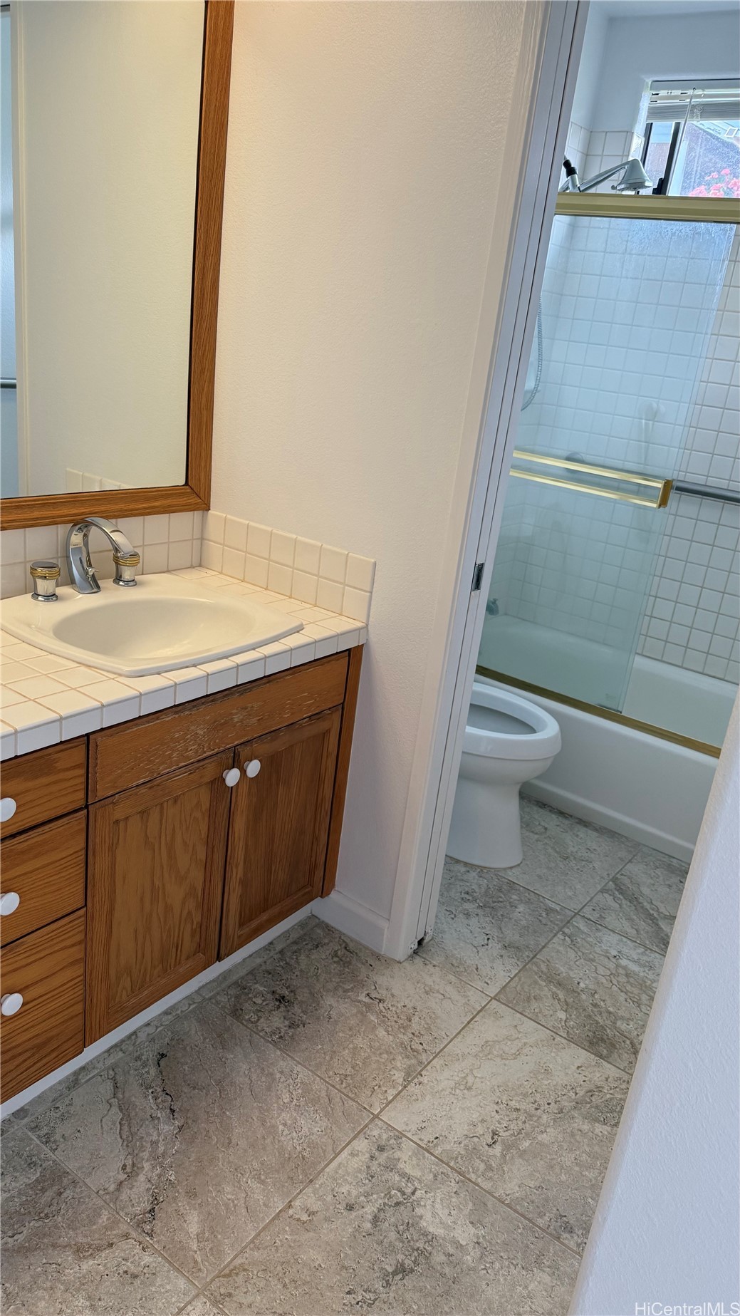 95-1028 Koliliko Street