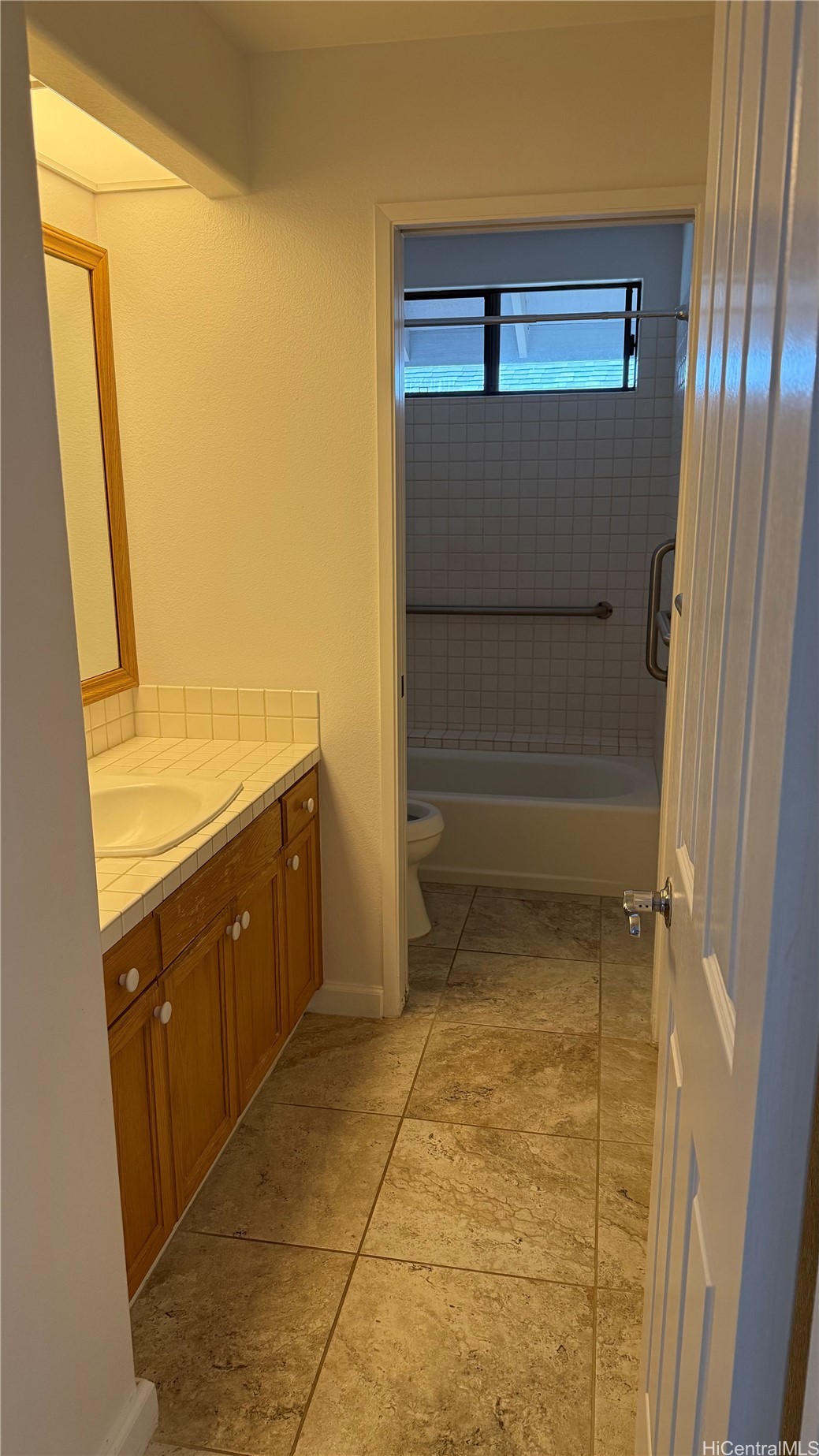 95-1028 Koliliko Street