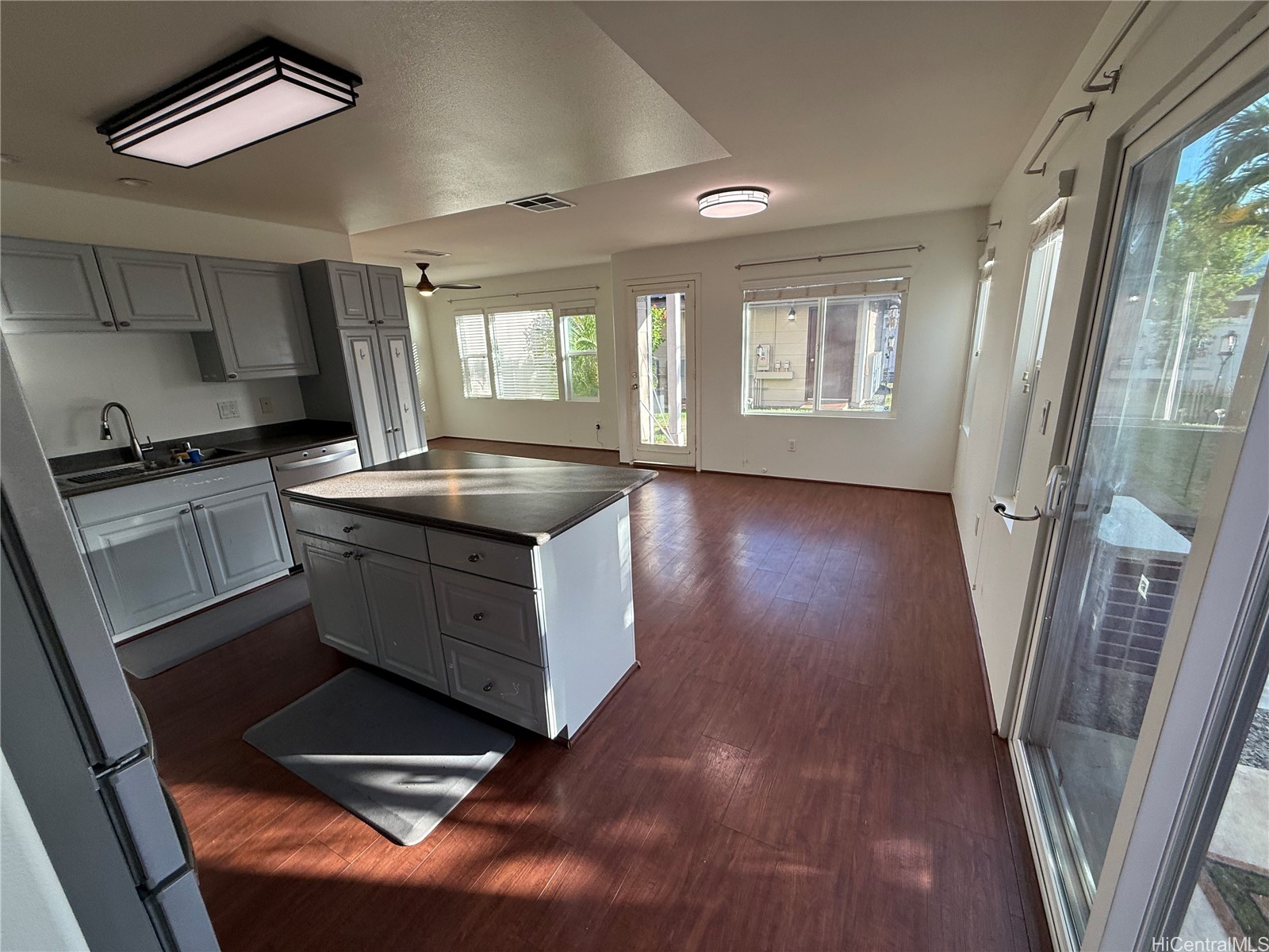 91-6627 Kapolei Parkway