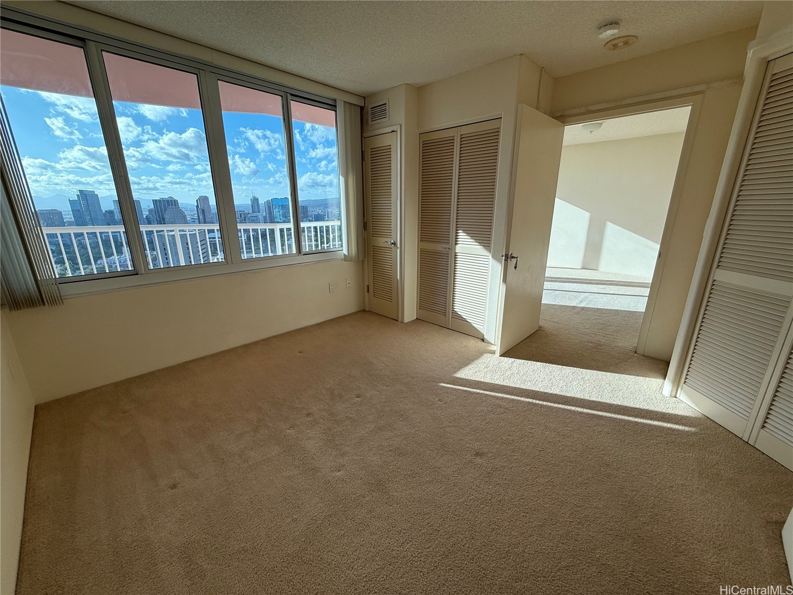 801 S King Street 3506