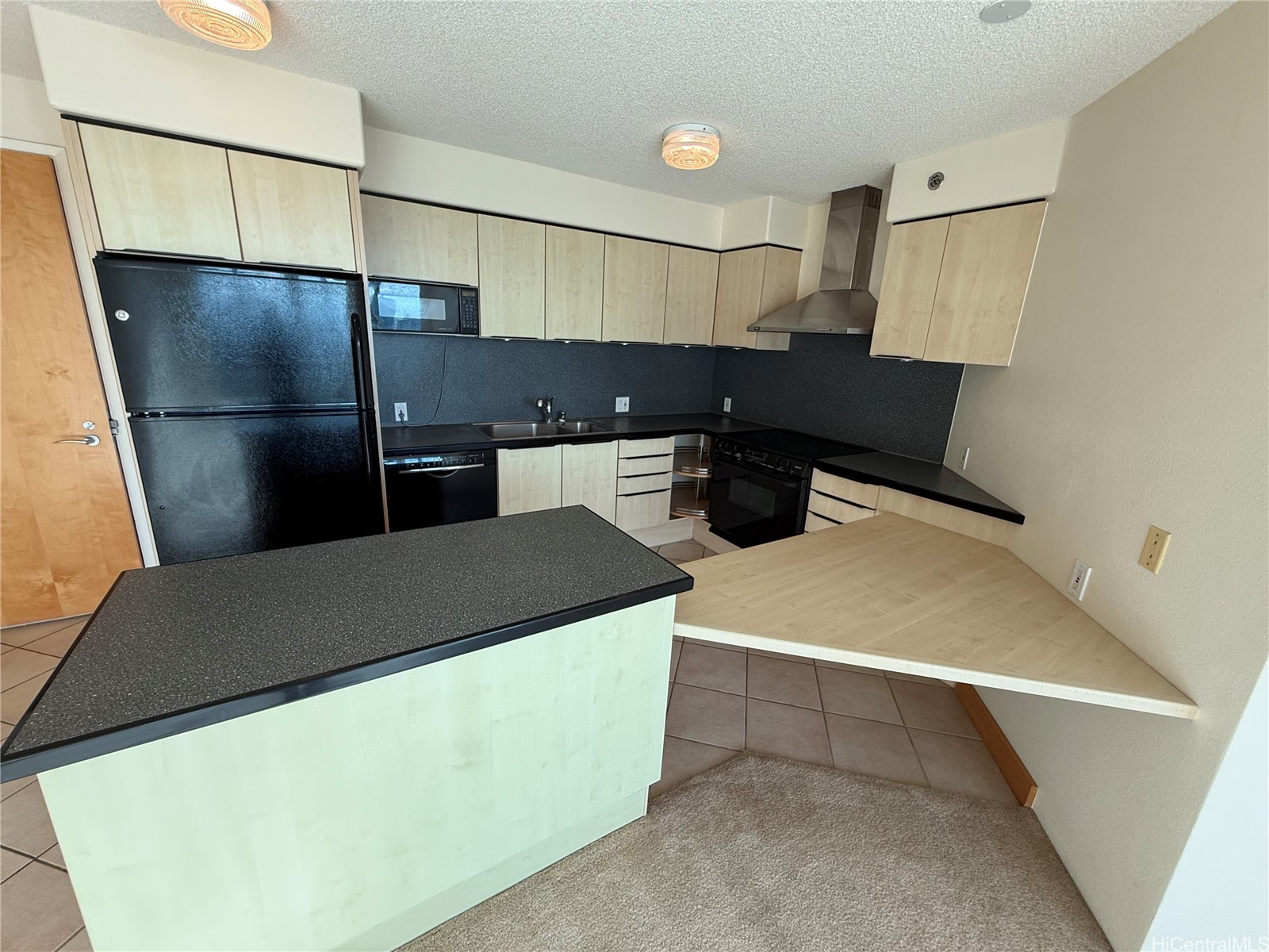 801 S King Street 3506