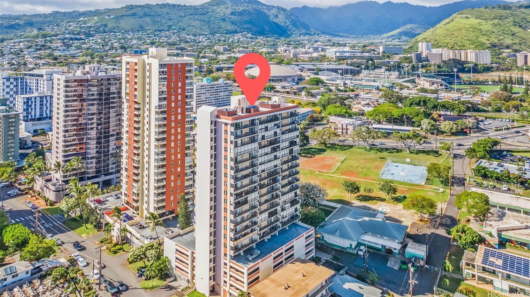 2754 Kuilei Street 2002