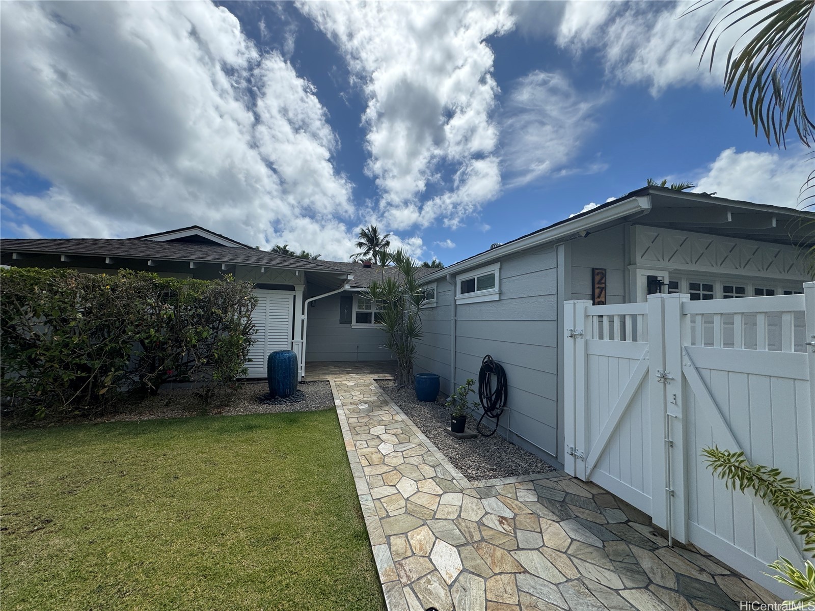 279 Hamakua Drive