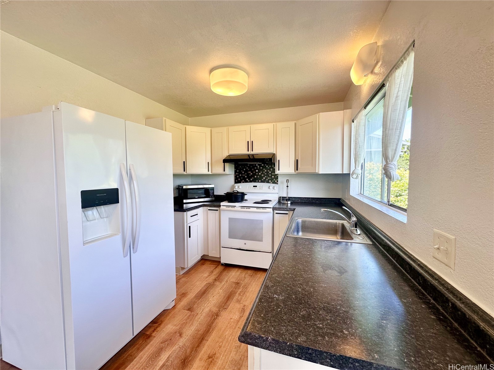 94-765 Meheula Parkway 24D