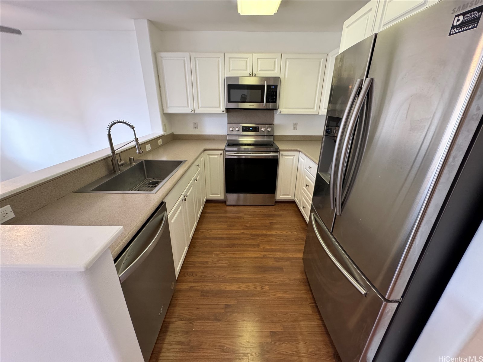91-1015 Kaipalaoa Street 502