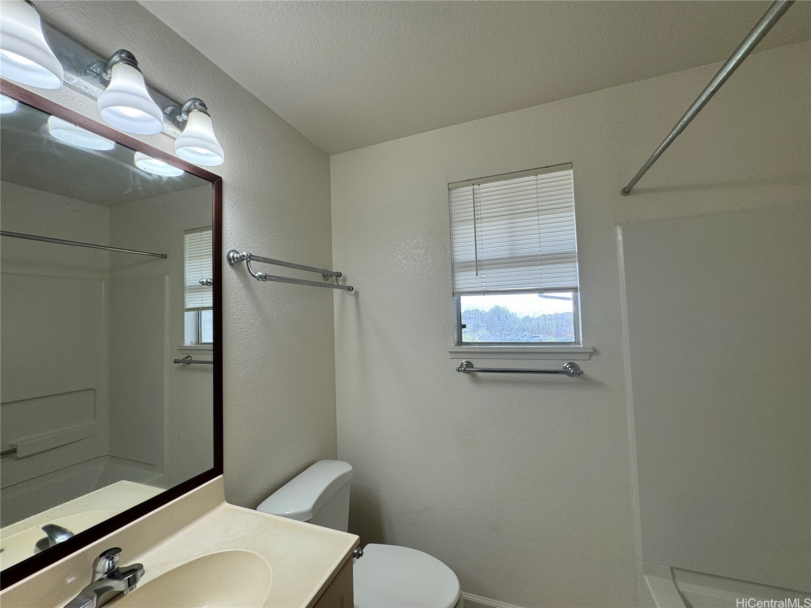 95-1027 Kuauli Street 98