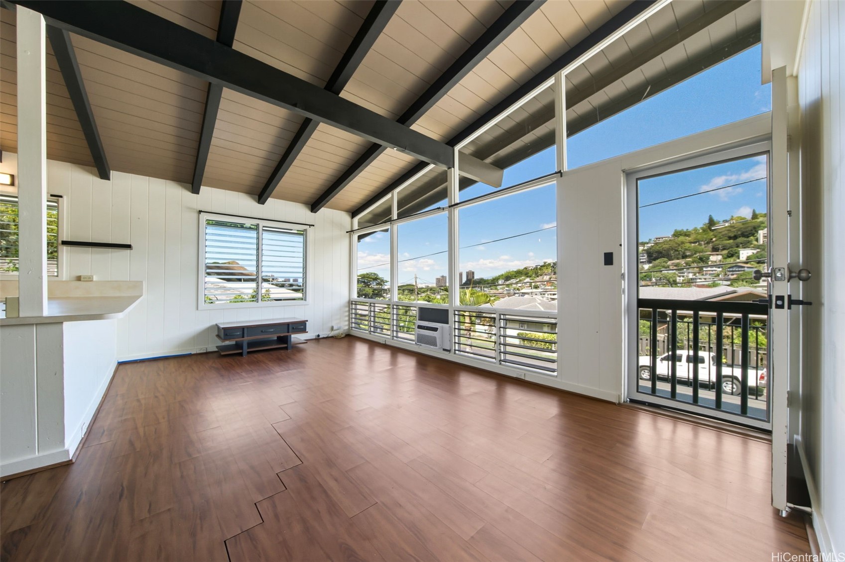 2571 Kekuanoni Street