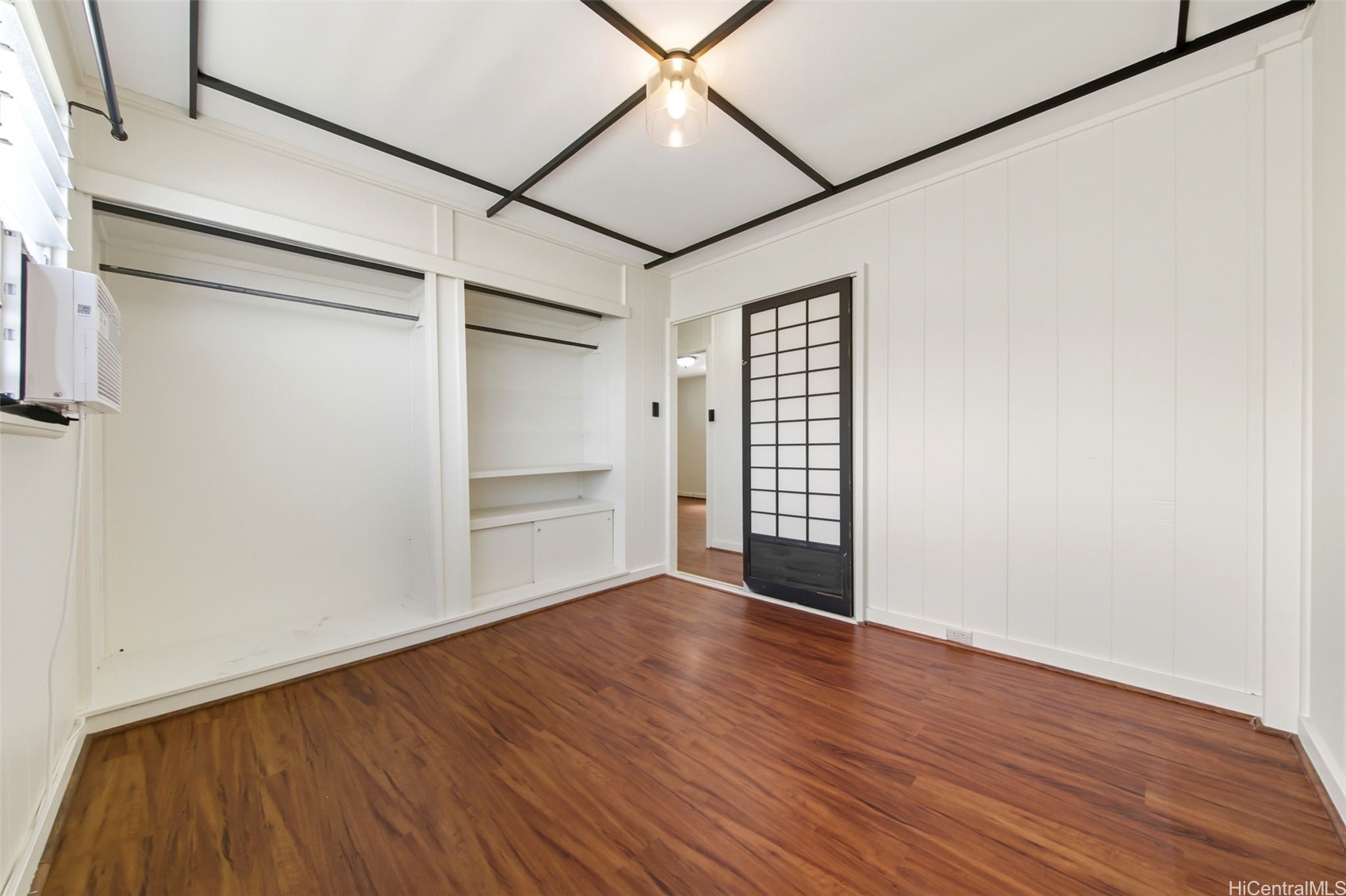 2571 Kekuanoni Street