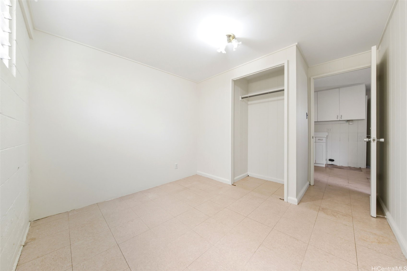 2571 Kekuanoni Street