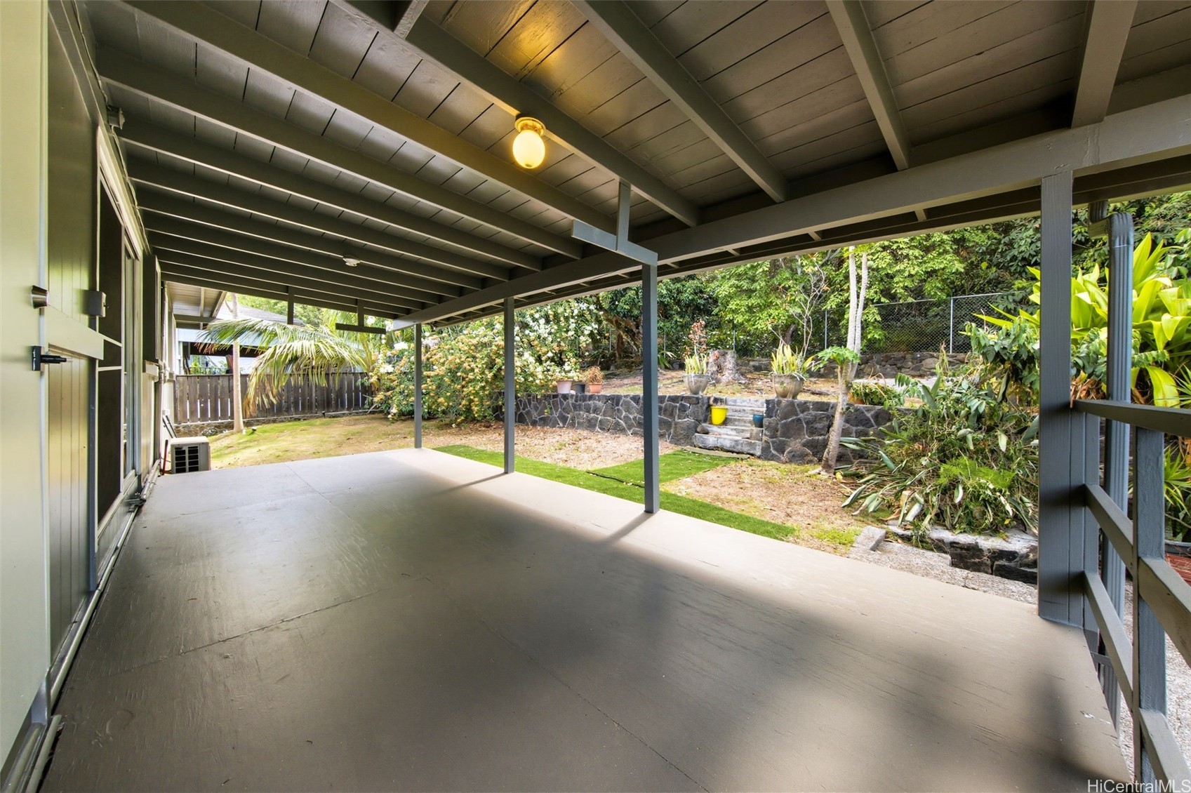 2571 Kekuanoni Street