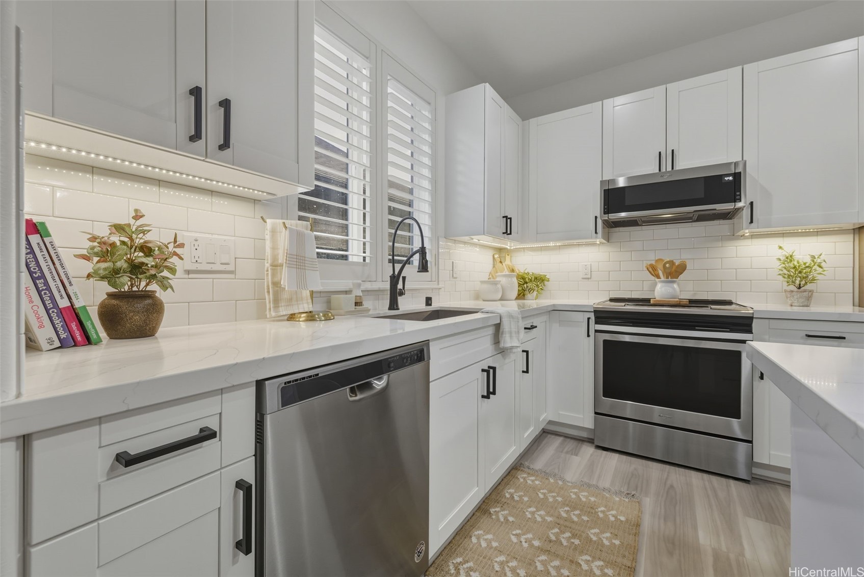 94-1171 Halelaukoa Drive