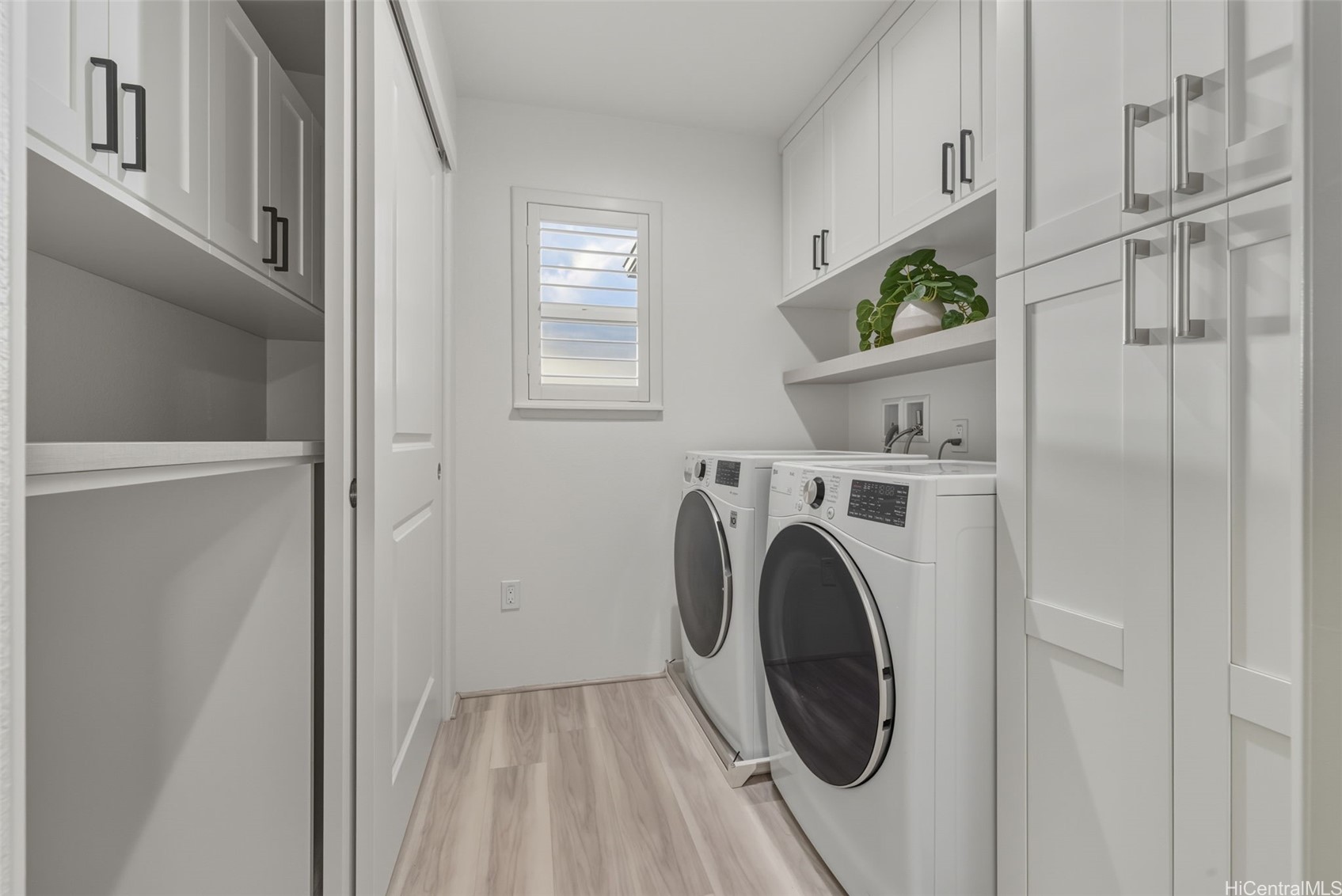 94-1171 Halelaukoa Drive