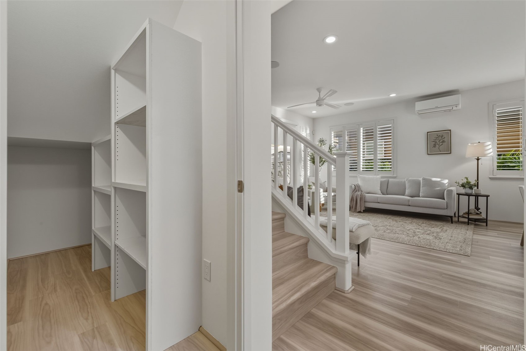 94-1171 Halelaukoa Drive