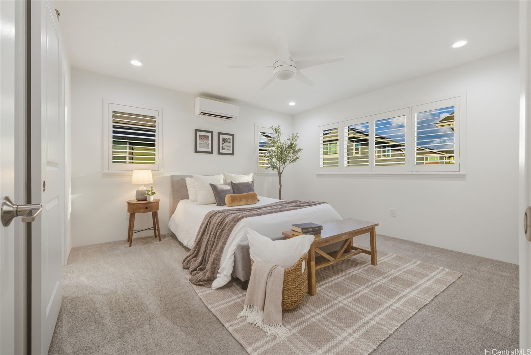 94-1171 Halelaukoa Drive