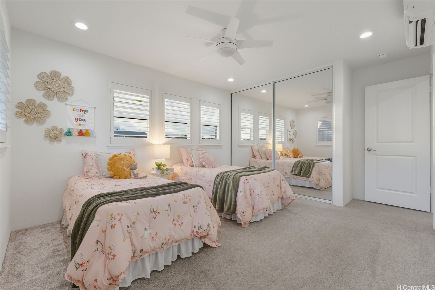 94-1171 Halelaukoa Drive