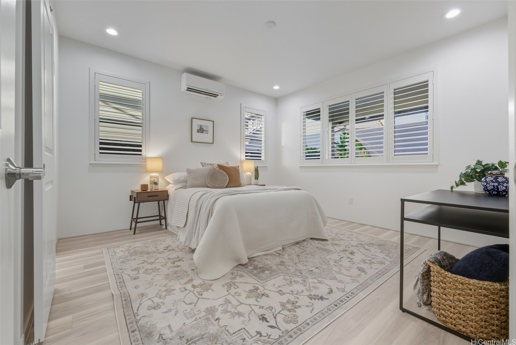 94-1171 Halelaukoa Drive