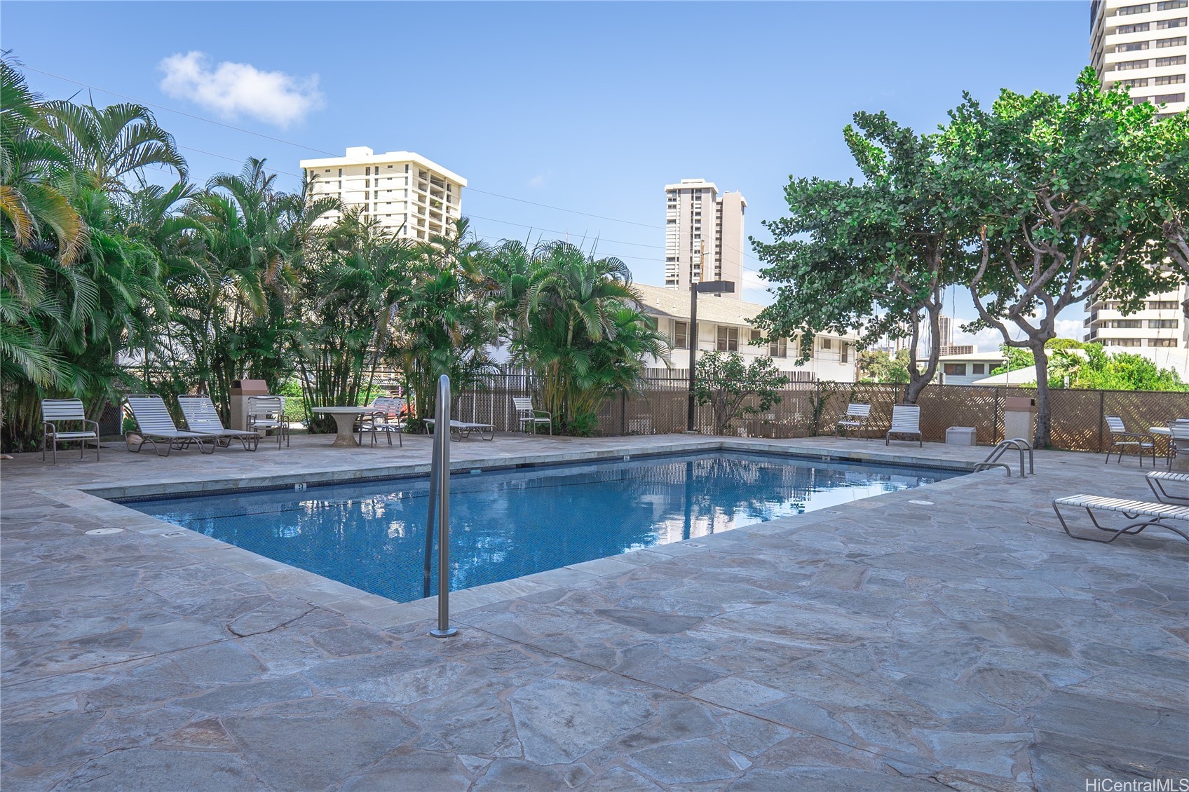 796 Isenberg Street 12J