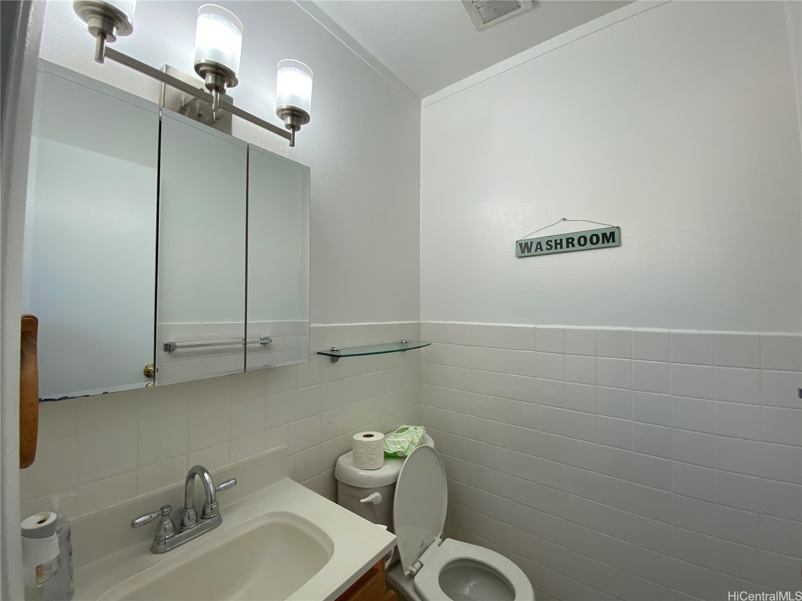 98-1387 Nola Street A