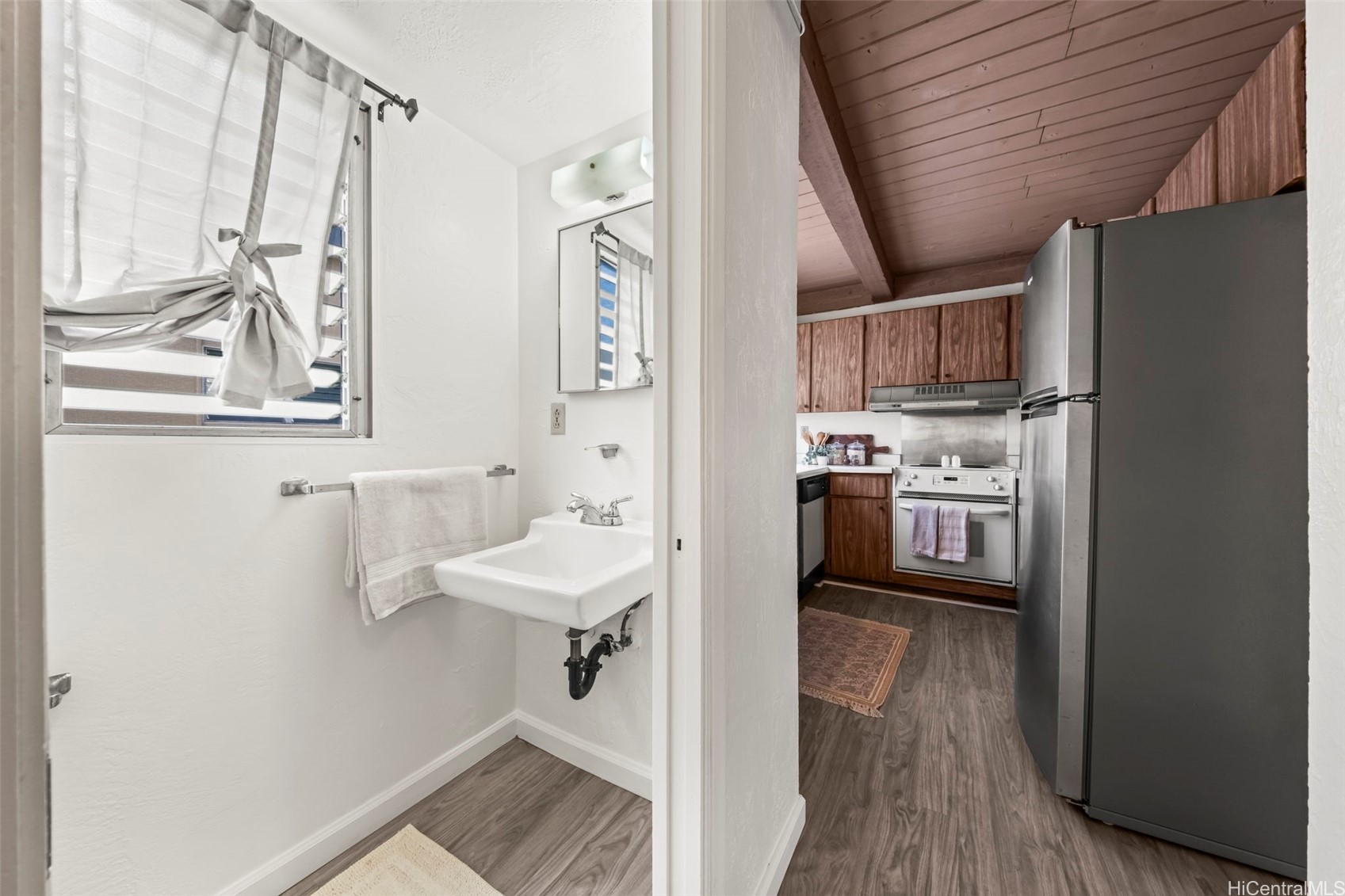 829 Ala Lilikoi Street 6