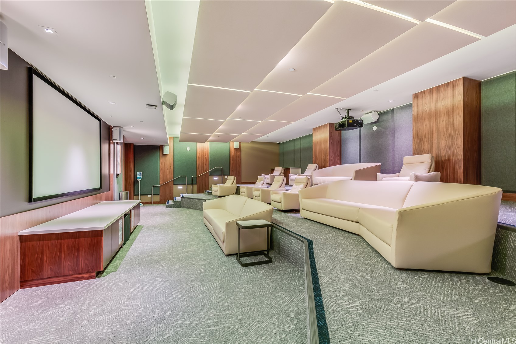 629 Keeaumoku Street 1208