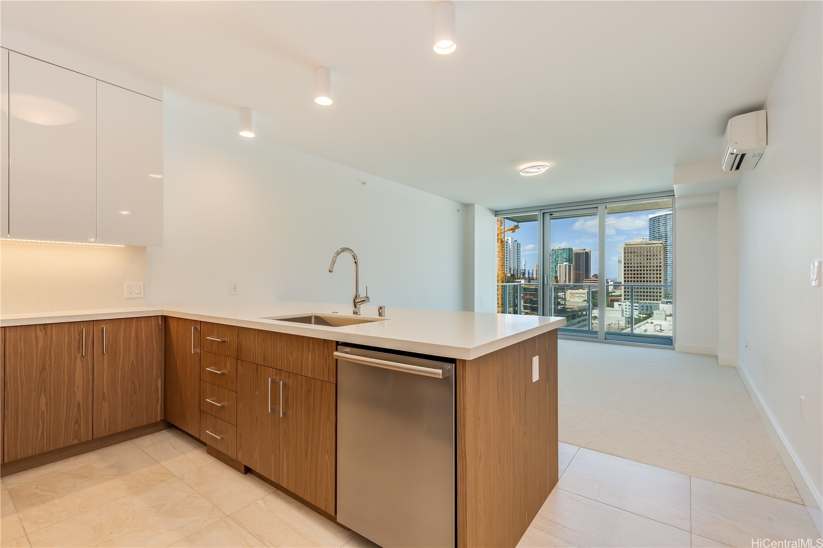 629 Keeaumoku Street 1208