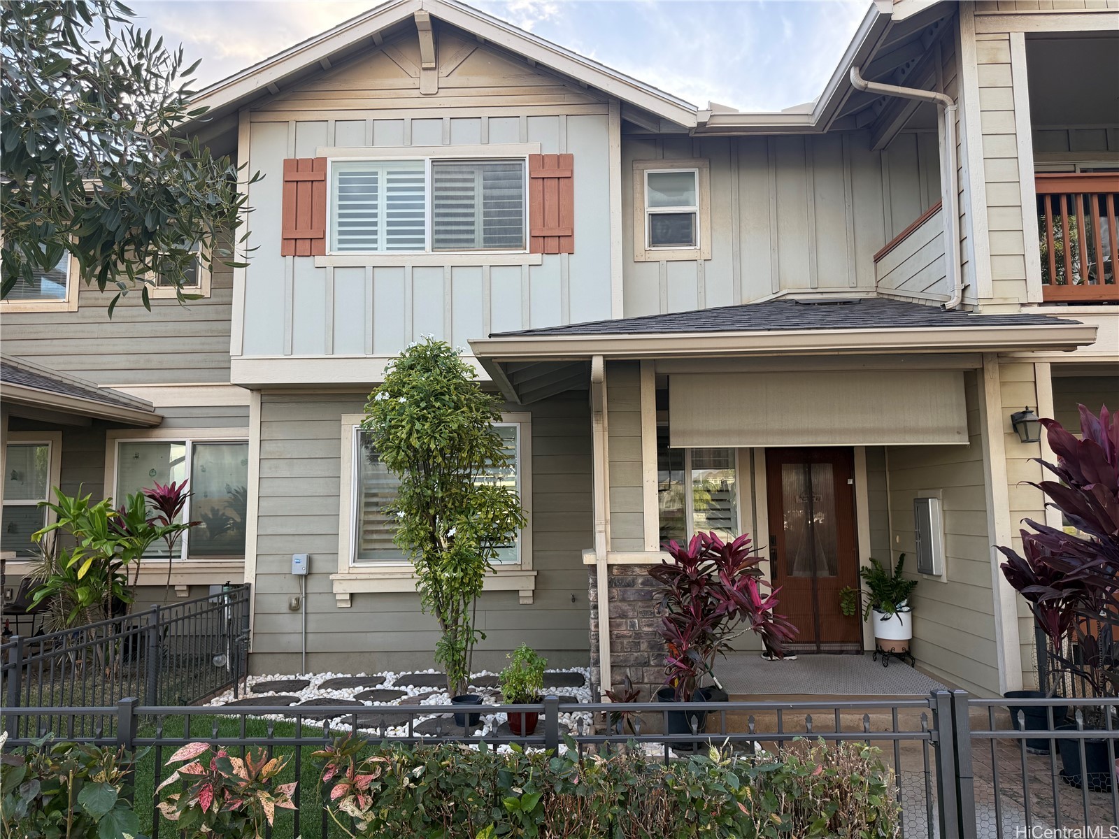 91-960 Iwikuamoo Street 1007