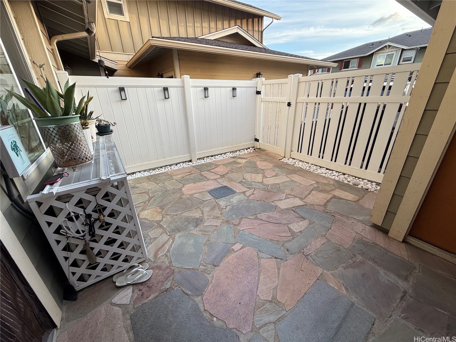 91-960 Iwikuamoo Street 1007