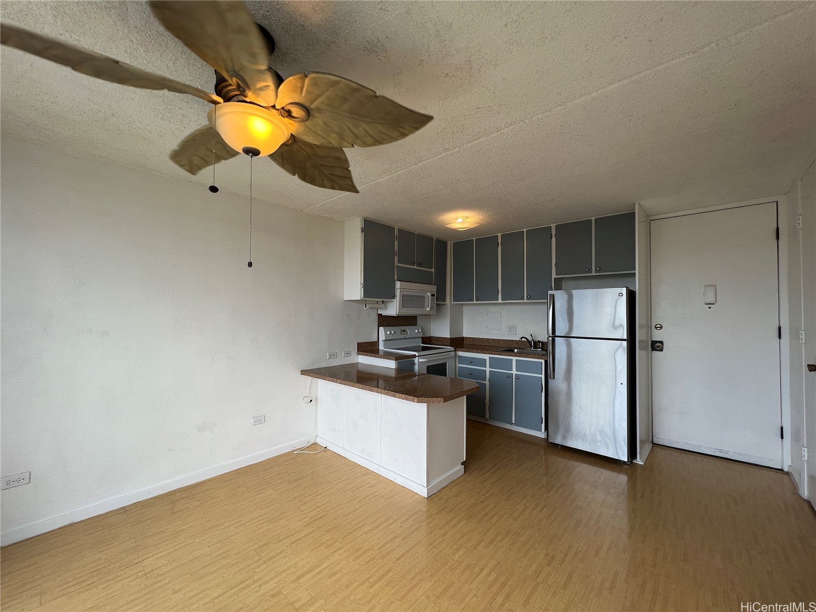 2845 Waialae Avenue 513