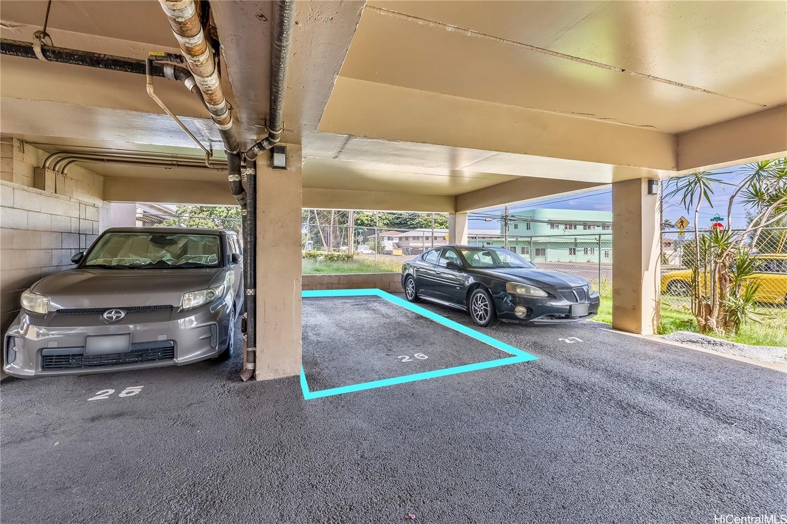 834 Lehua Avenue 305