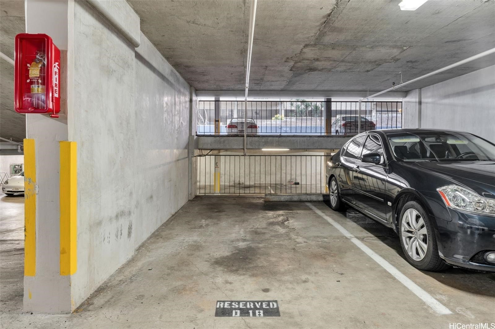 824 Kinau Street 809