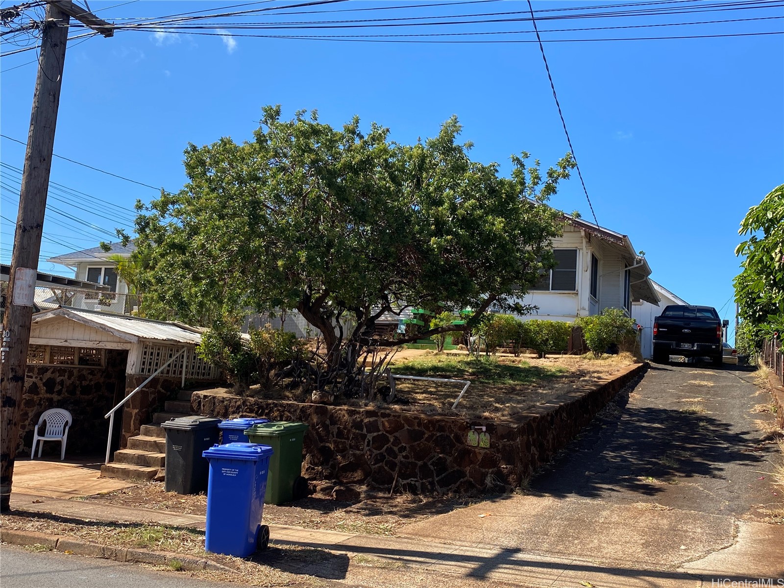 3459 Pahoa Avenue Front