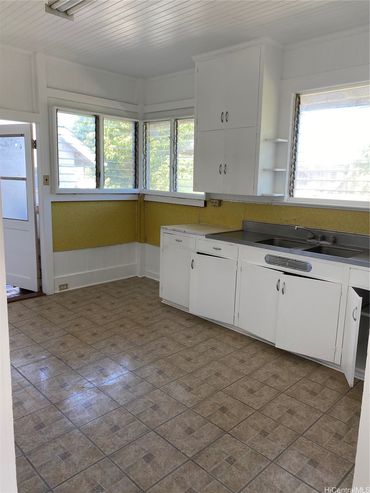 3459 Pahoa Avenue Front