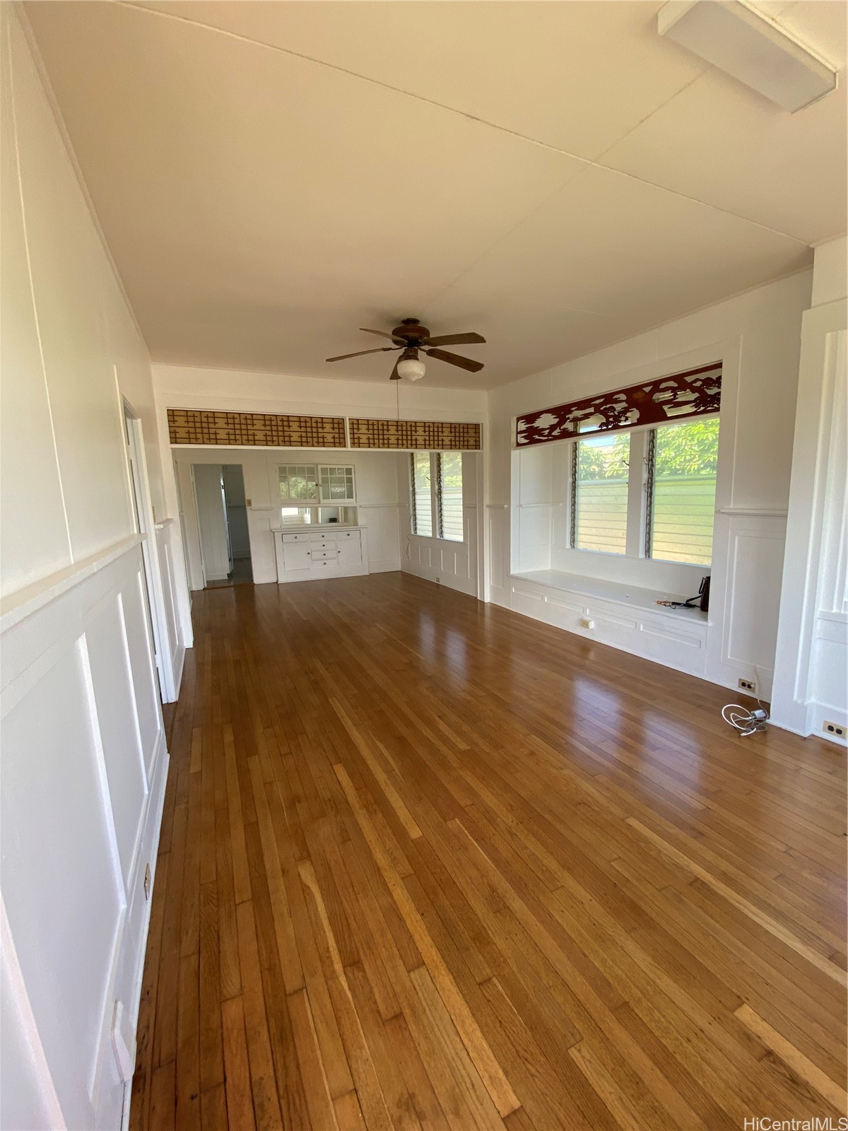 3459 Pahoa Avenue Front