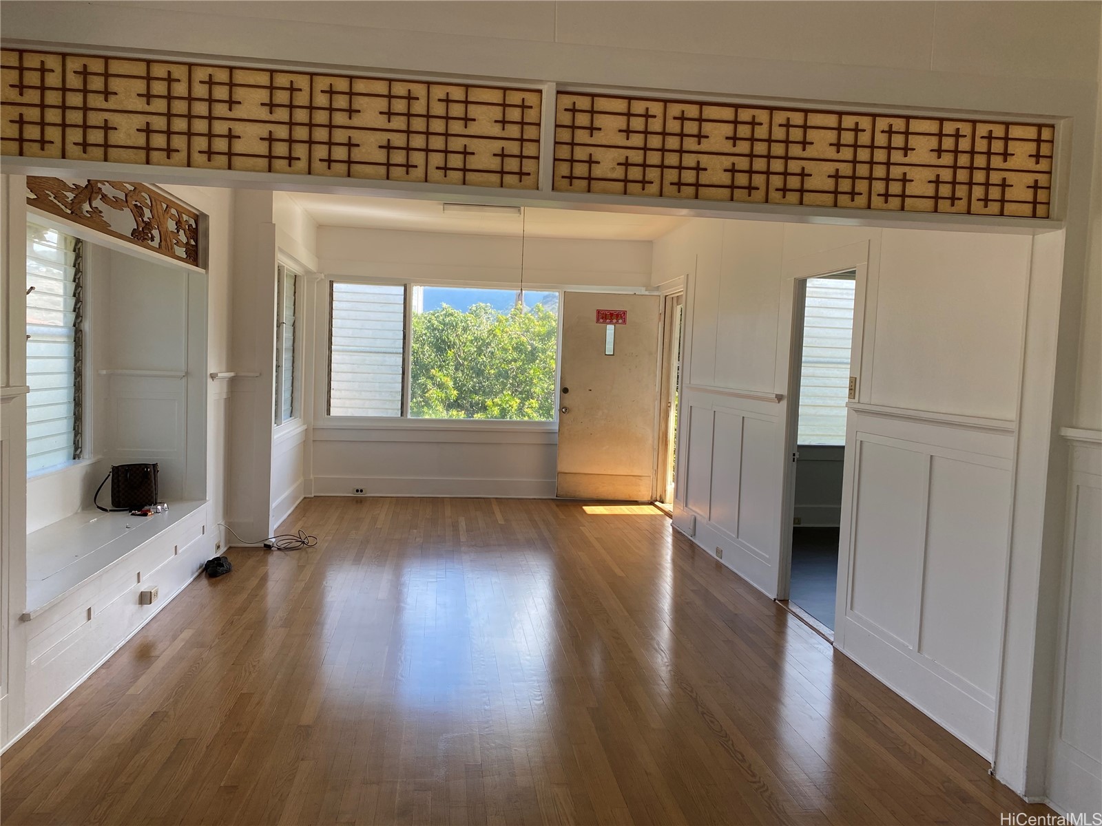 3459 Pahoa Avenue Front