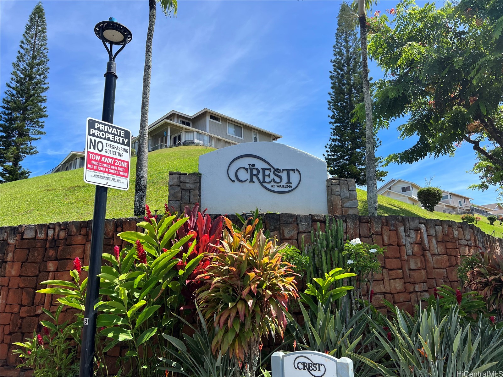 98-1961 A Kaahumanu Street