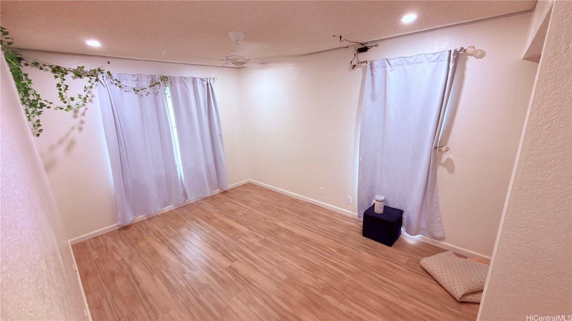 94-148 Kuanalio Place