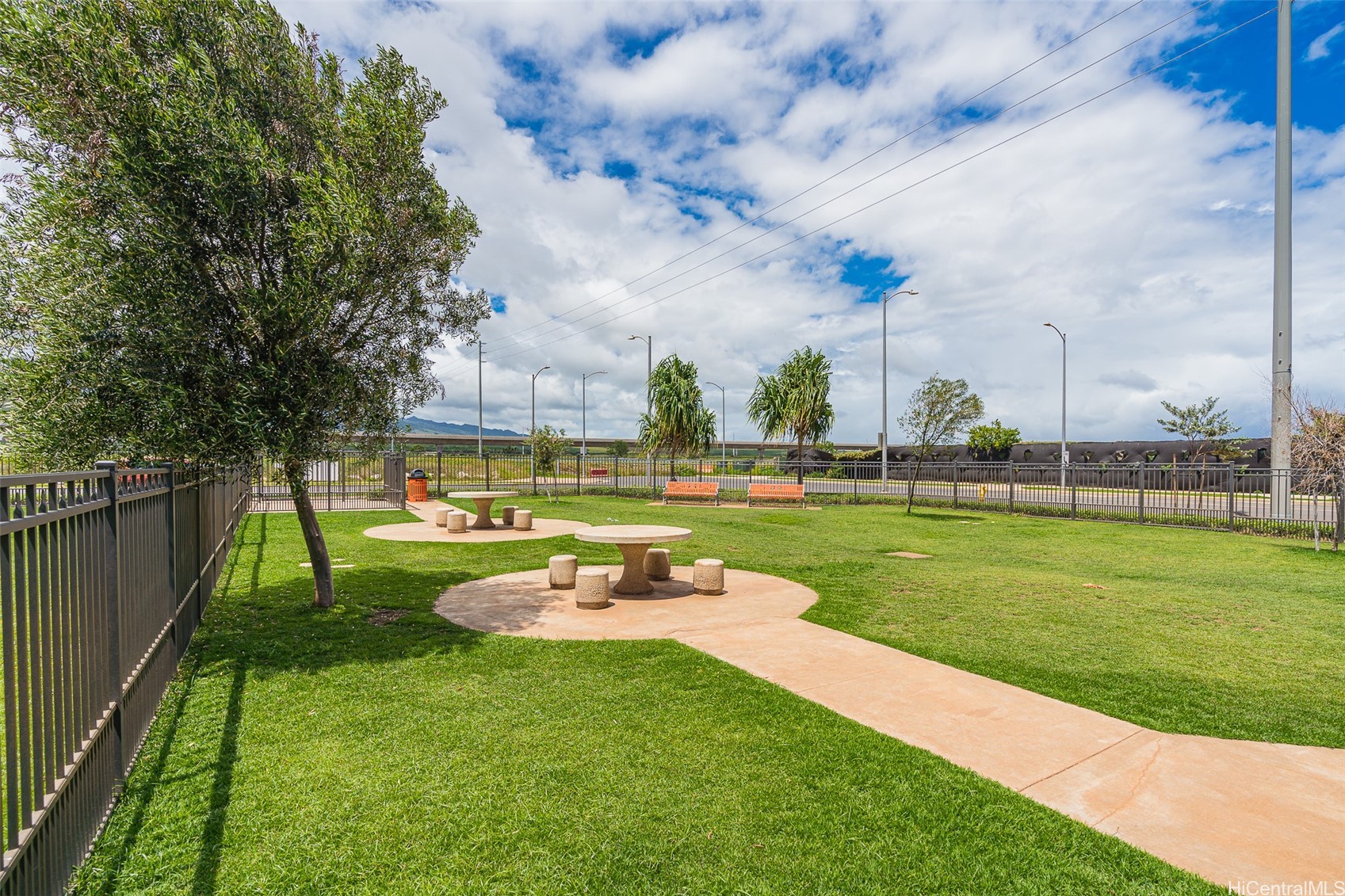 91-3525 Kauluakoko Street 2312