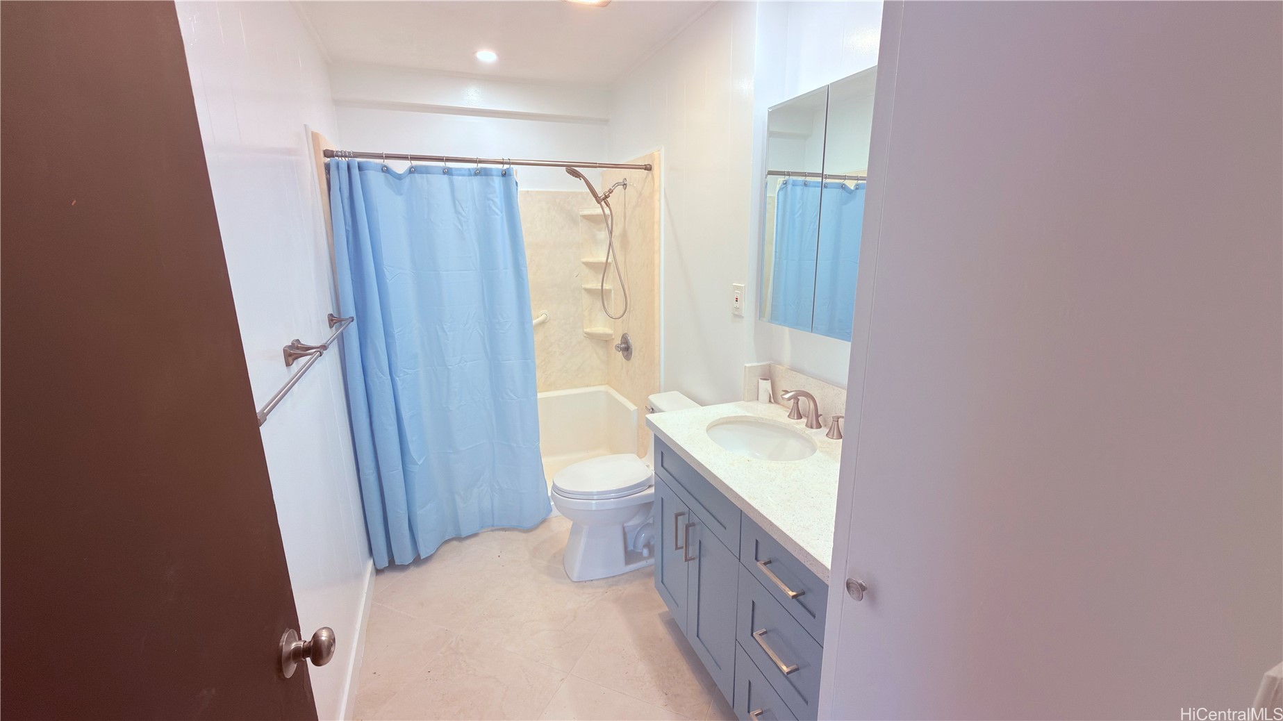 94-1086 Lumihoahu Street Upstairs