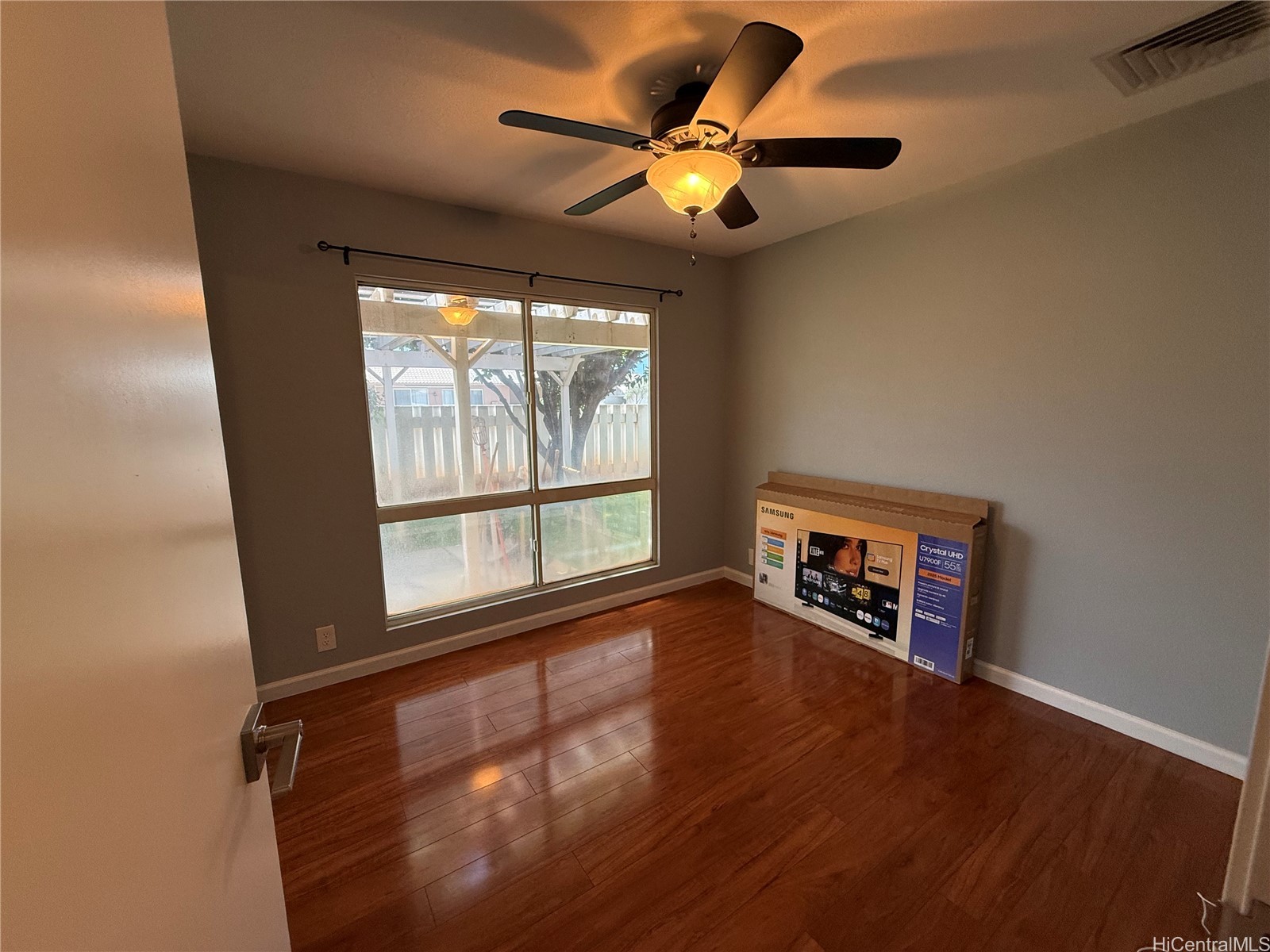 91-1489 Kaieleele Street